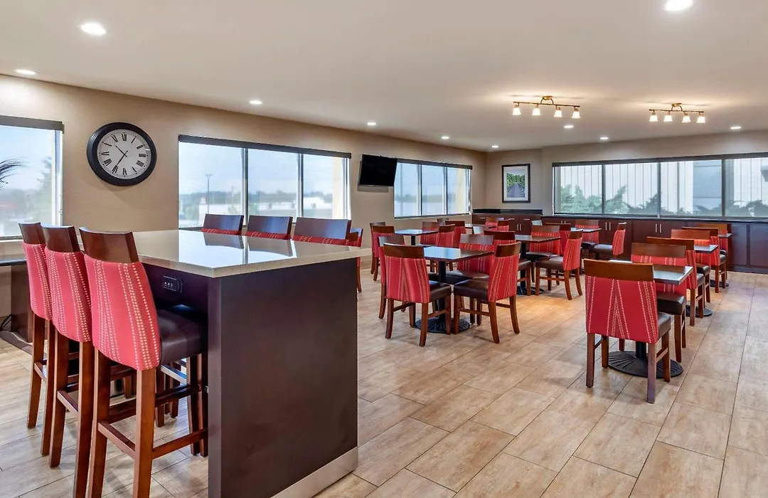 Comfort Suites Florence Shoals Area-1