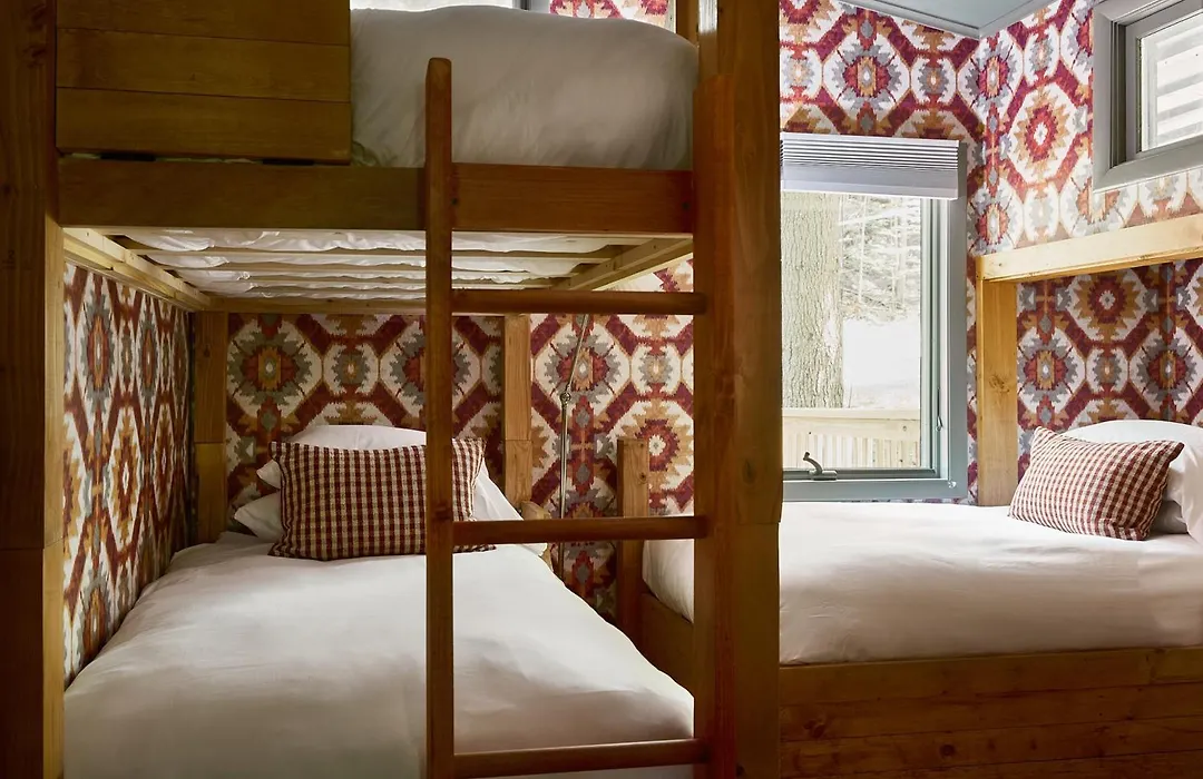 Bluebird Cady Hill Lodge-1