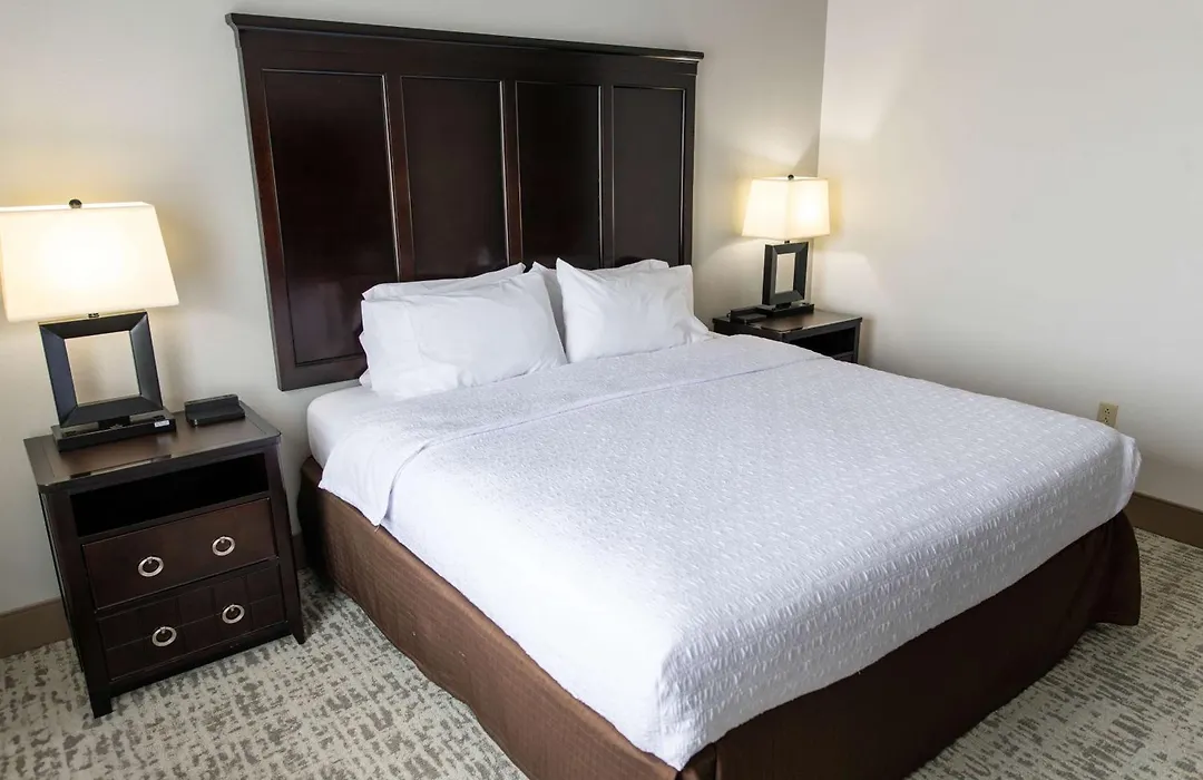 Hampton Inn & Suites Effingham-1