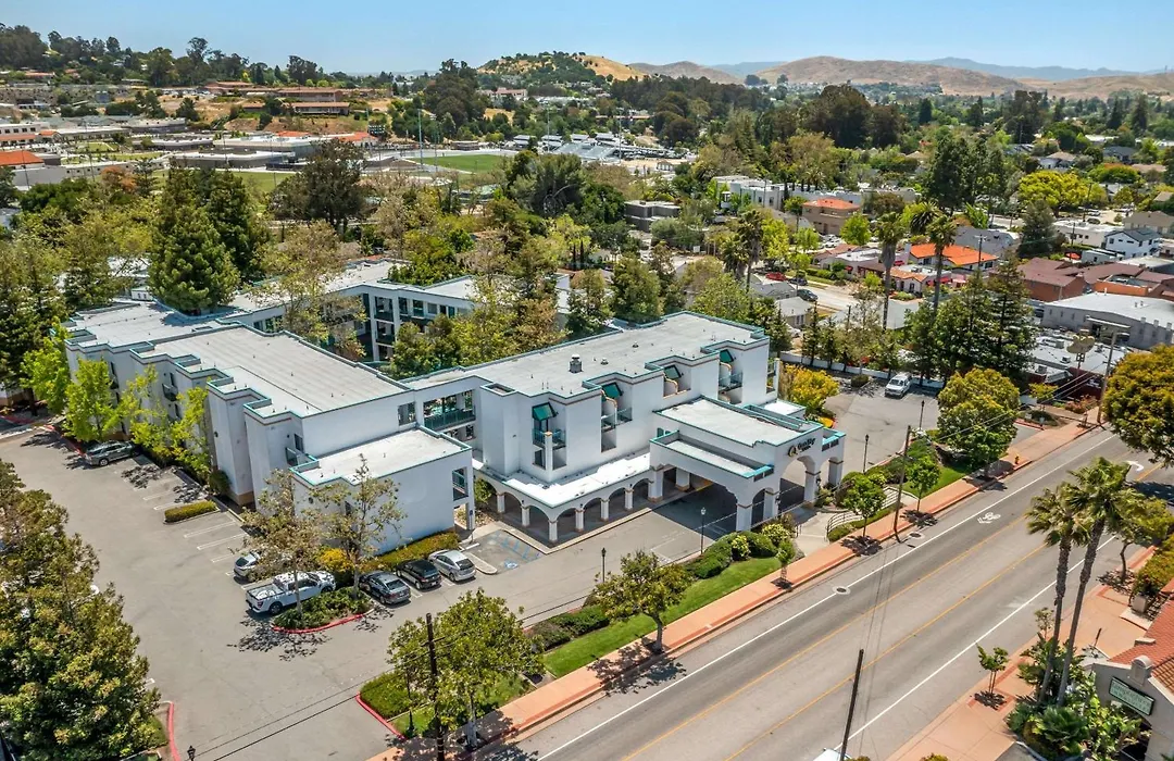 Quality Suites Downtown San Luis Obispo-1