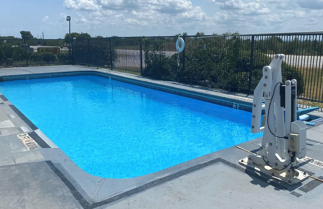 Super 8 By Wyndham Decatur Texas-1