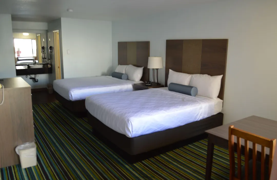 Brookings Inn Resort-1