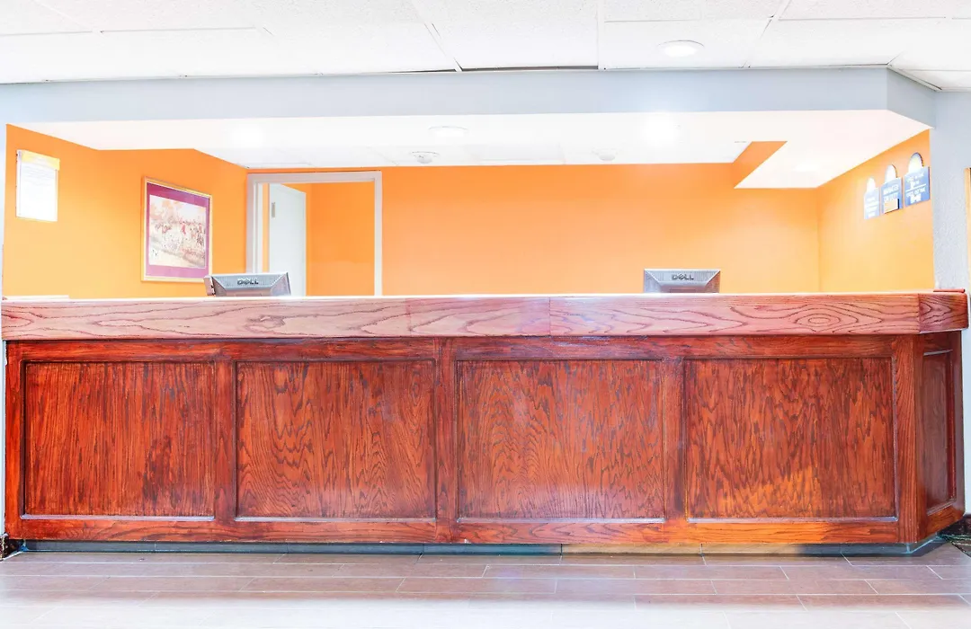 Days Inn By Wyndham Greenville Ms-1
