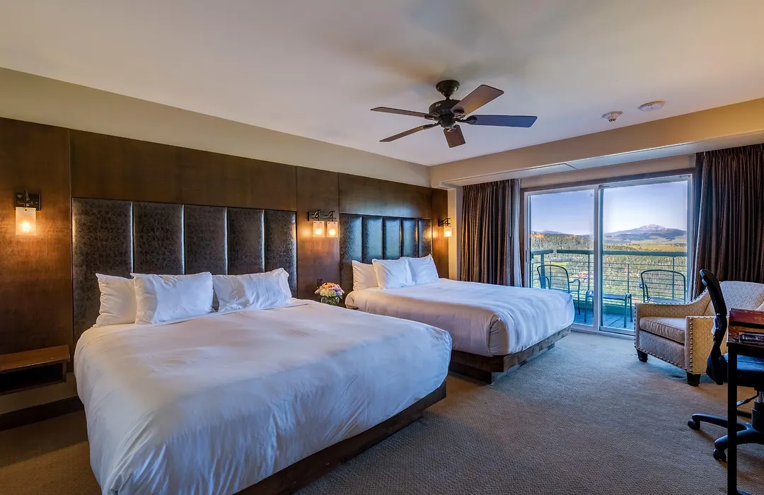 The Peaks Resort And Spa-1