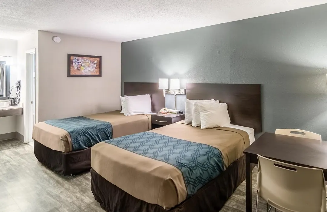 Econo Lodge Crestview South-1