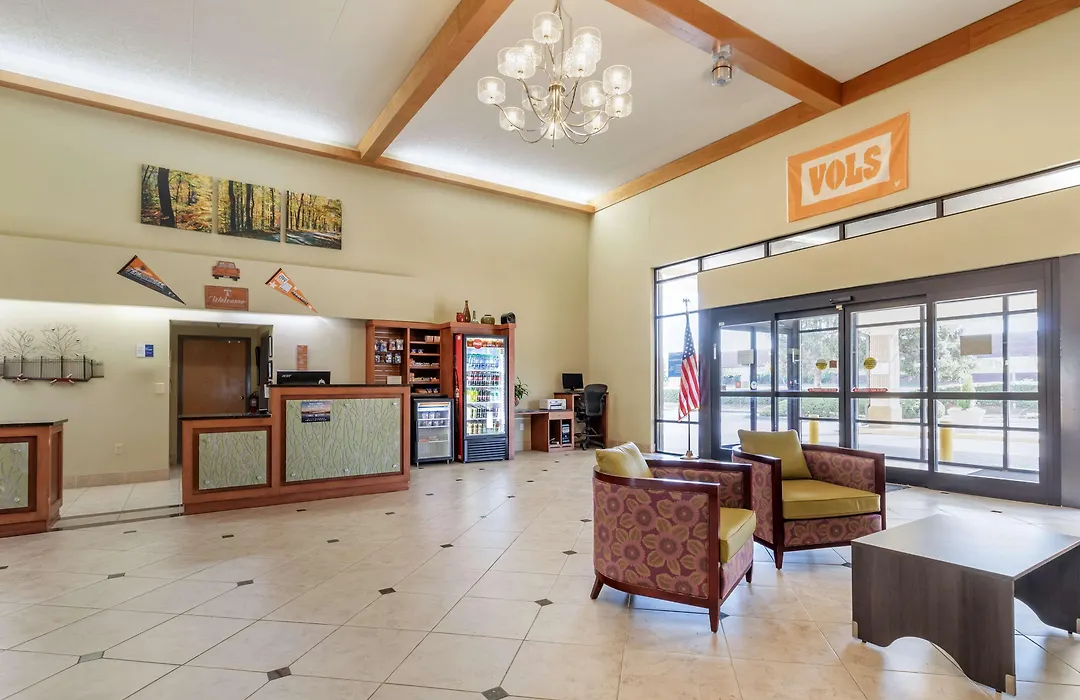 Best Western Plus Knoxville Cedar Bluff-1