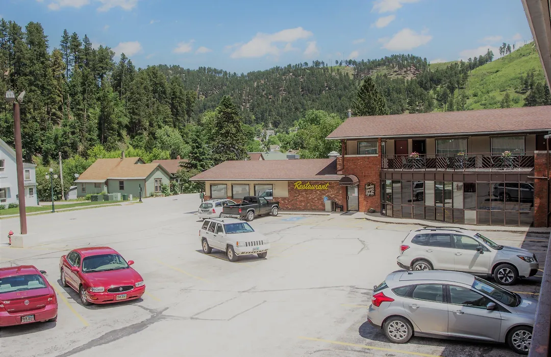 Deadwood Miners Hotel & Restaurant-1