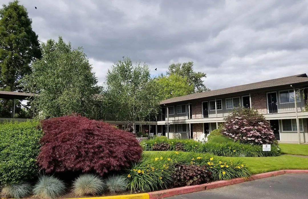 Village Inn-1