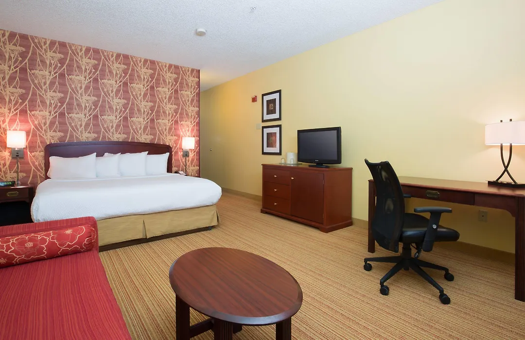 Courtyard By Marriott Roseville-1