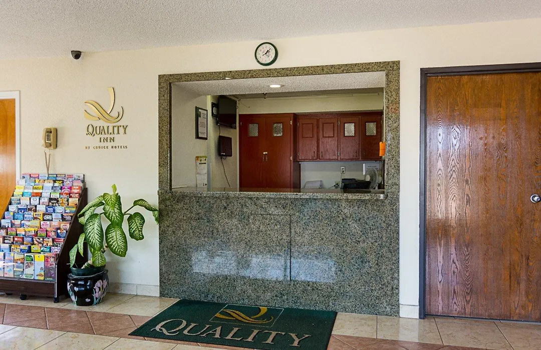 Quality Inn Chesapeake - Greenbrier-1