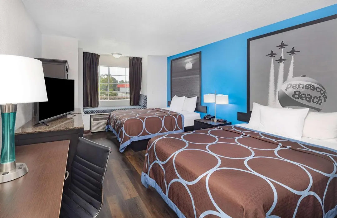 Super 8 By Wyndham Pensacola-1