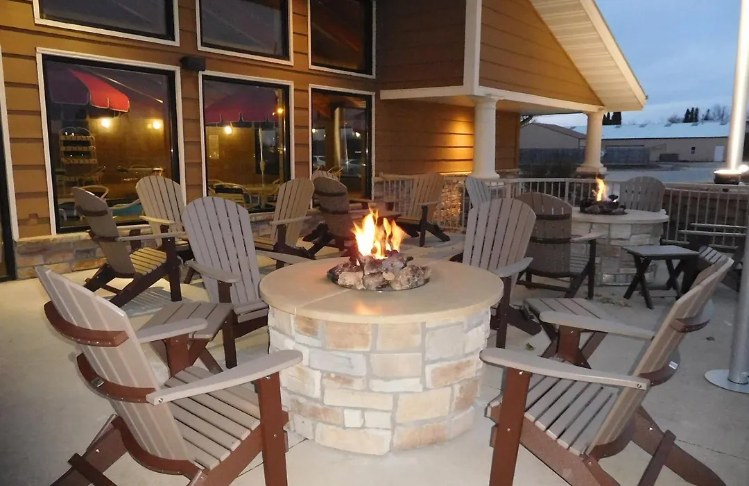 Americinn By Wyndham Okoboji-1
