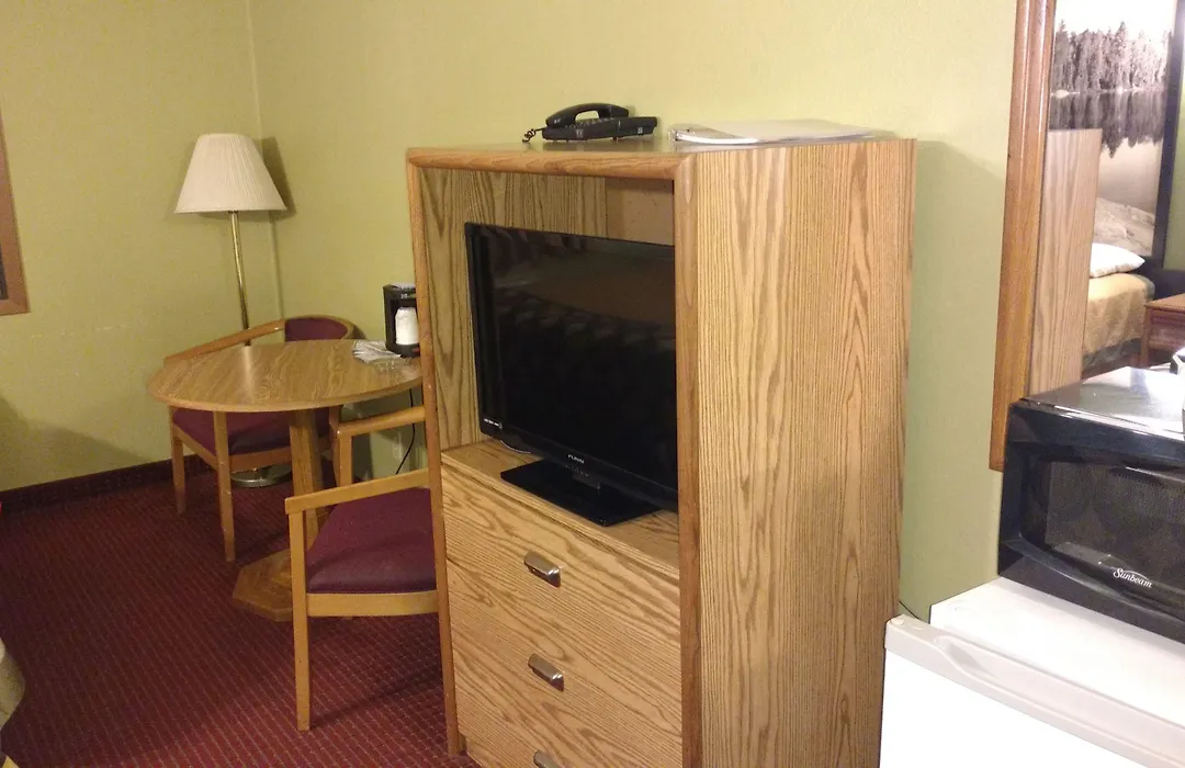 Super 8 By Wyndham Red Wing-1