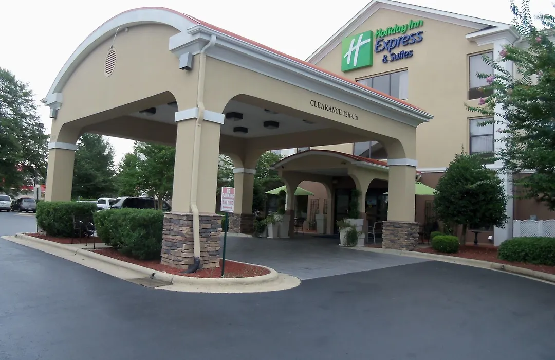 Holiday Inn Express Hotel & Suites Sanford By Ihg-1