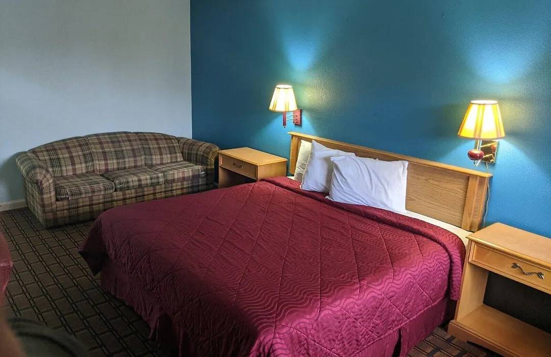 Executive Inn-1