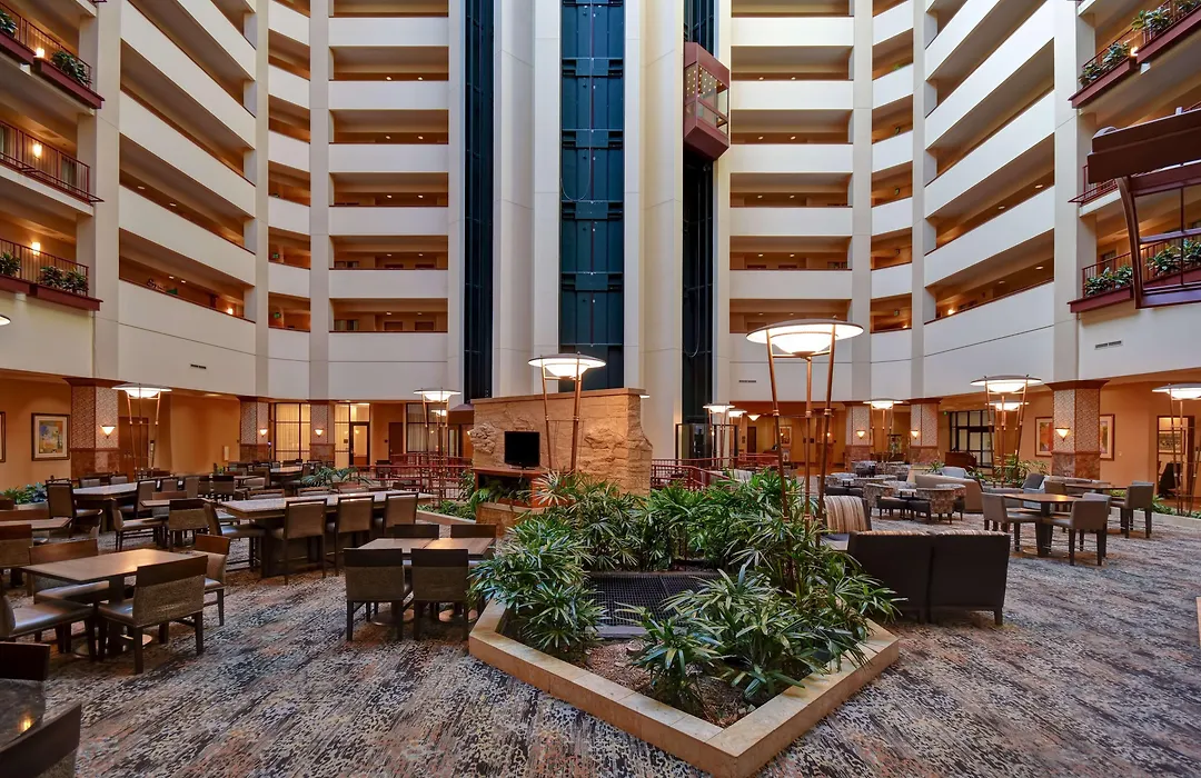 Embassy Suites By Hilton At Hot Springs Convention Center-1