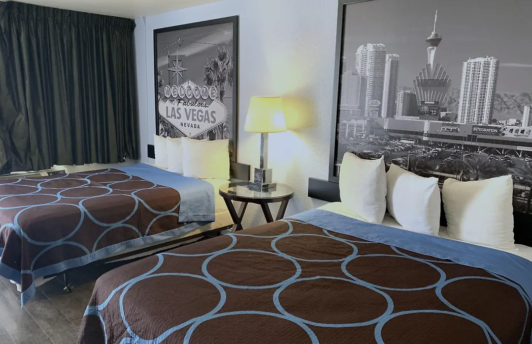 Super 8 By Wyndham Las Vegas North Strip/Fremont St. Area-1