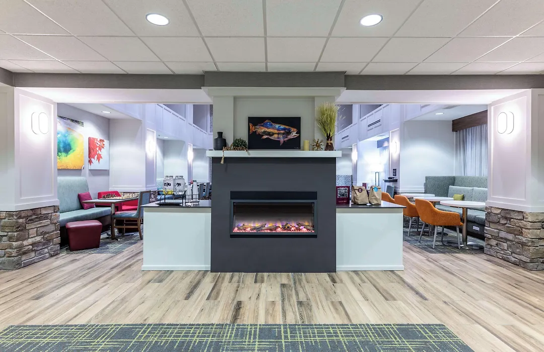 Newly Renovated-Hampton Inn & Suites Casper-1