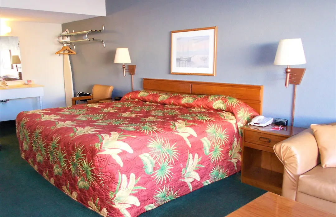 Econo Lodge Conway Central-1
