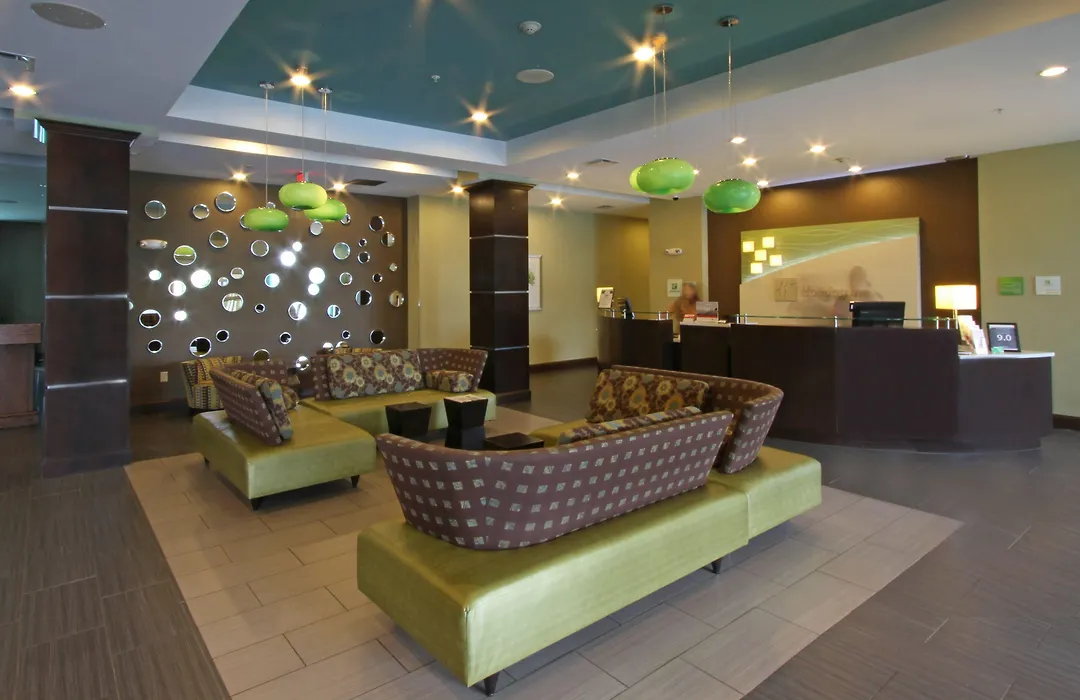 Holiday Inn Christiansburg Blacksburg By Ihg-1