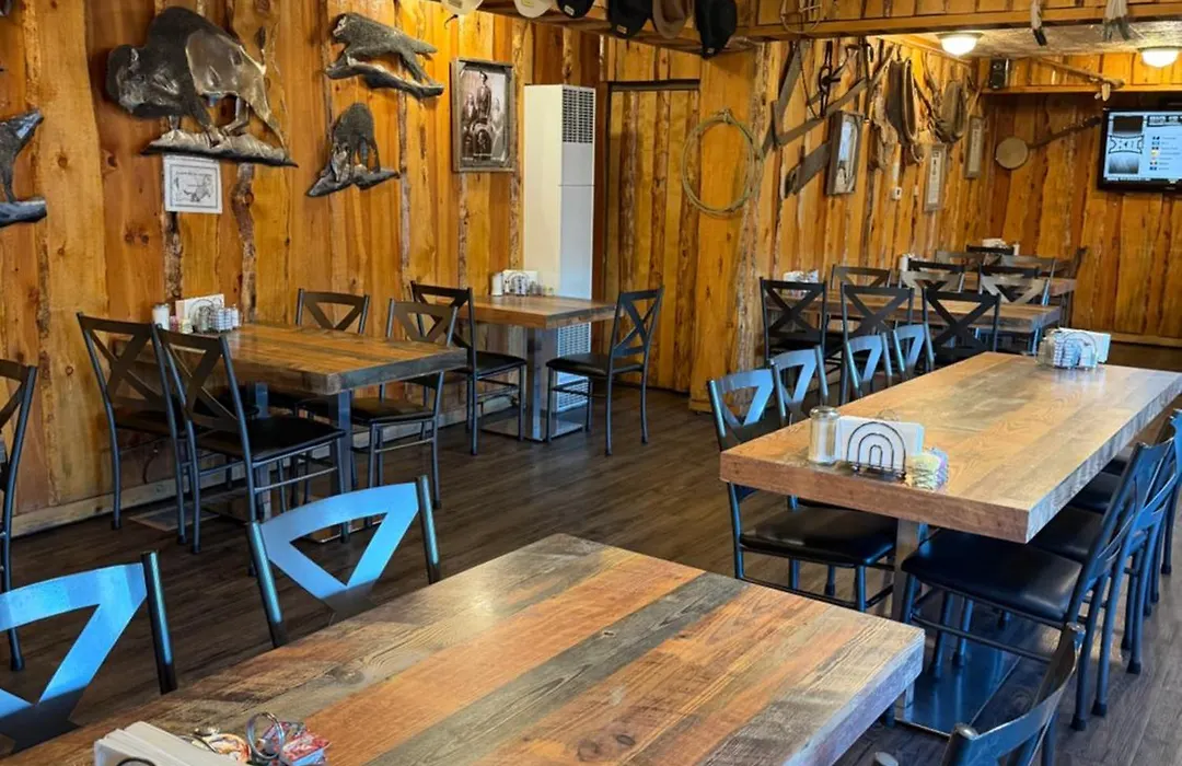 Frontier Lodge-1