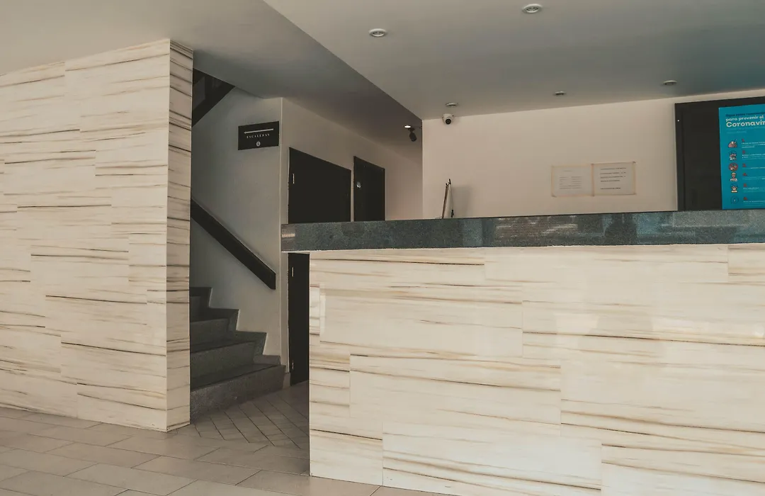 Hotel Latino-1