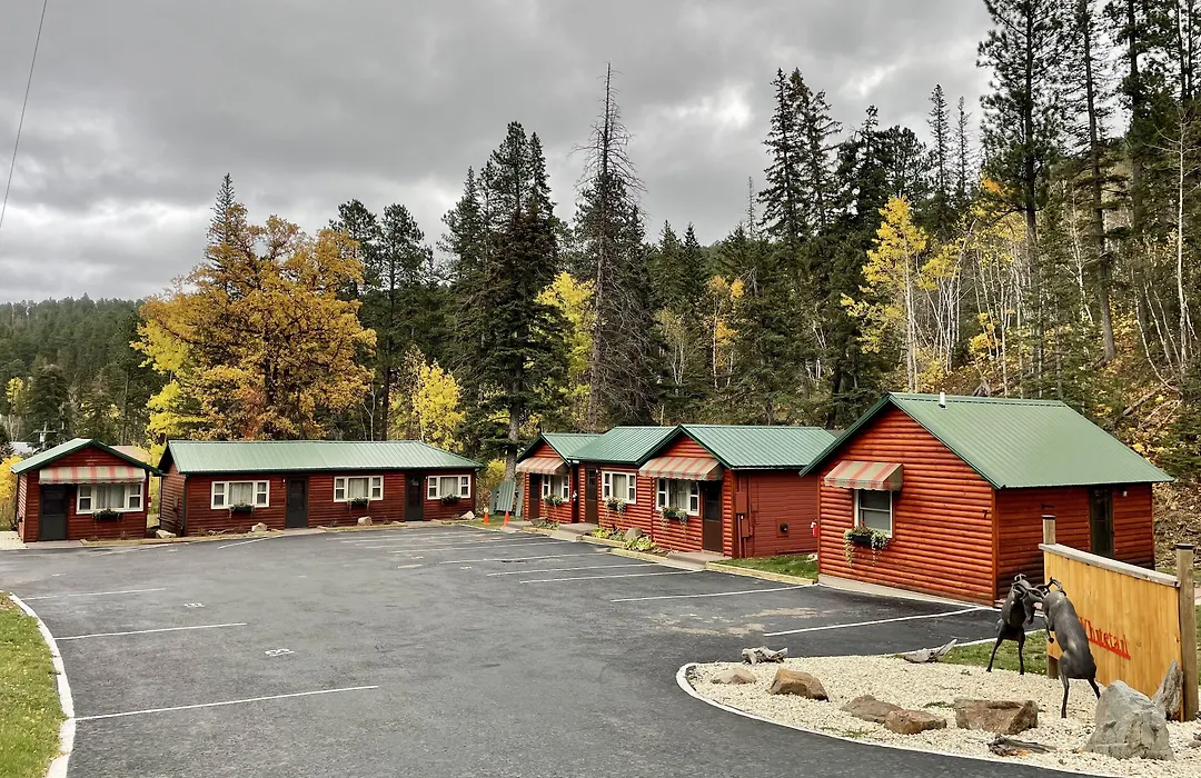 Whitetail Creek Resort-1