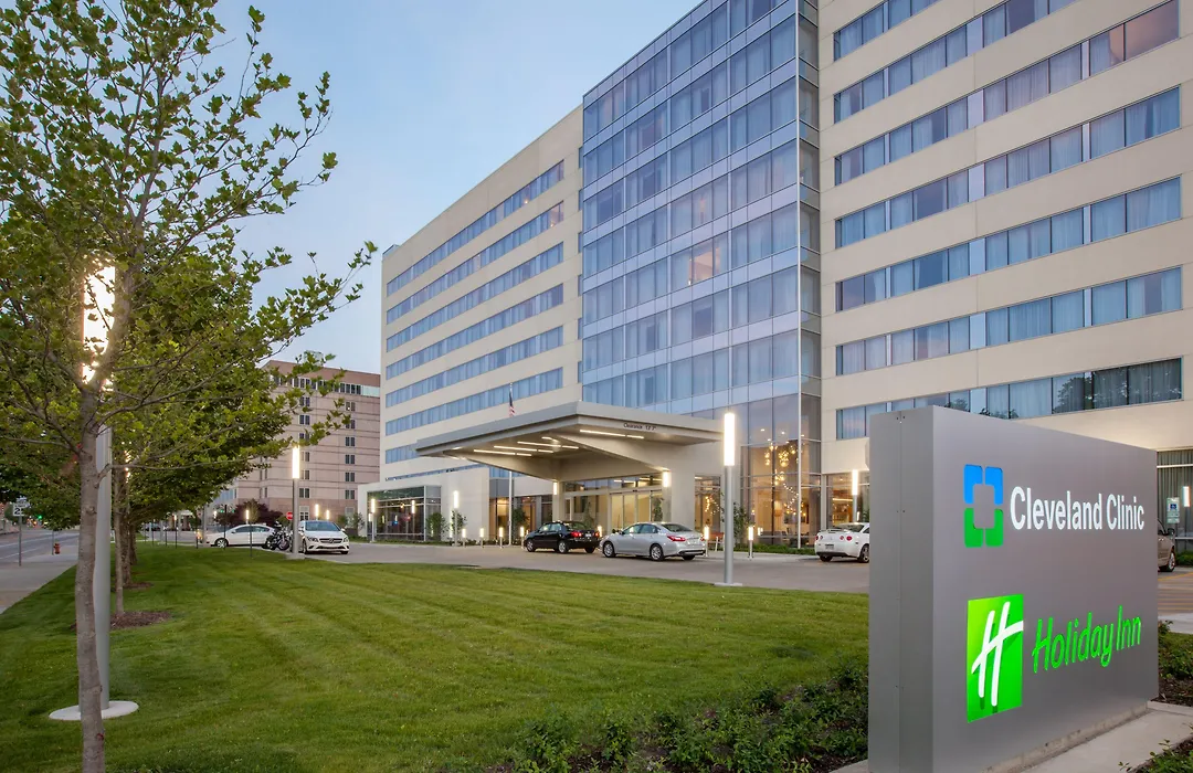 Holiday Inn Cleveland Clinic By Ihg-1