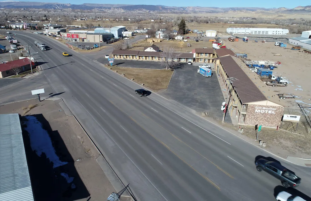Days Inn By Wyndham Vernal Southwest-1