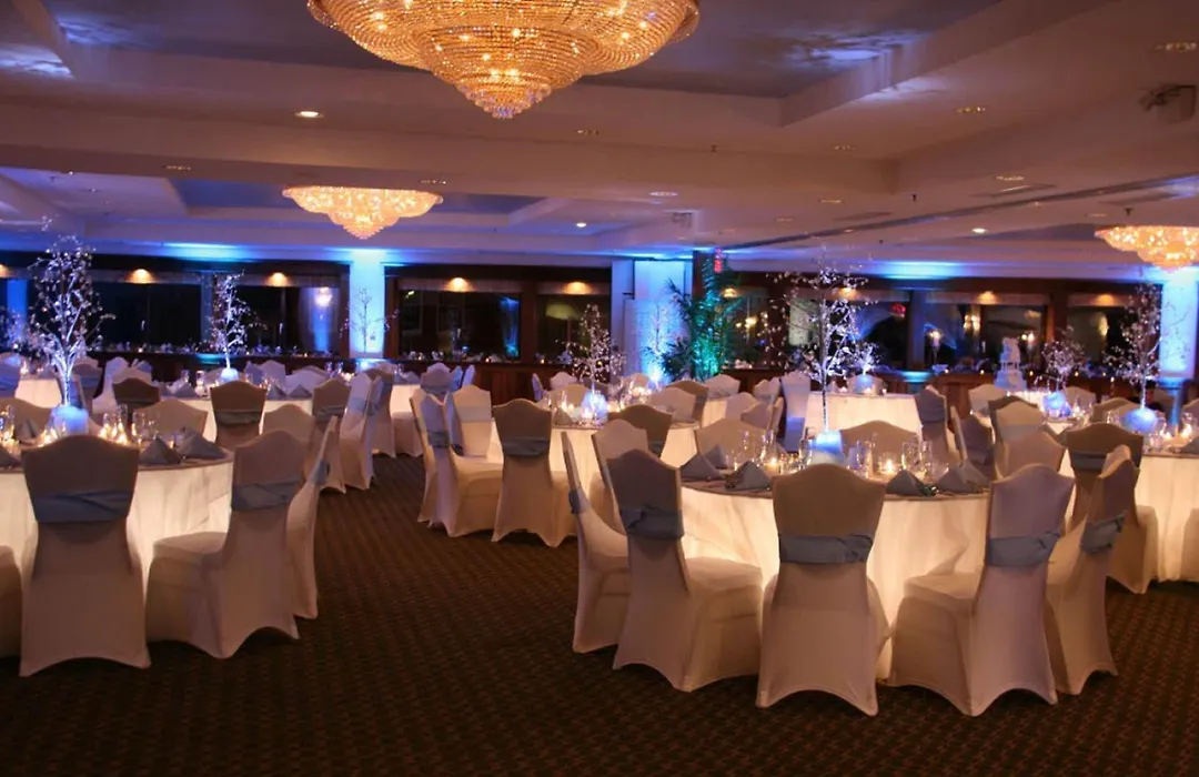Aqua Blue Hotel-1