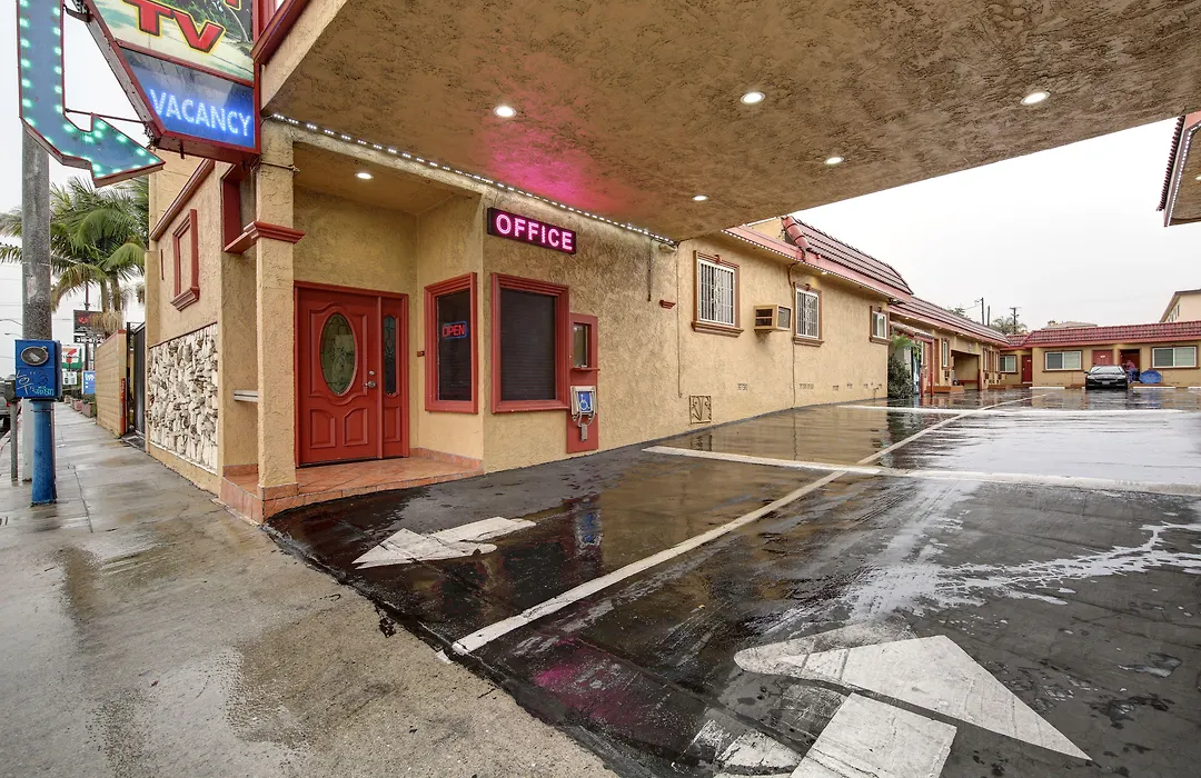 Geneva Motel-1