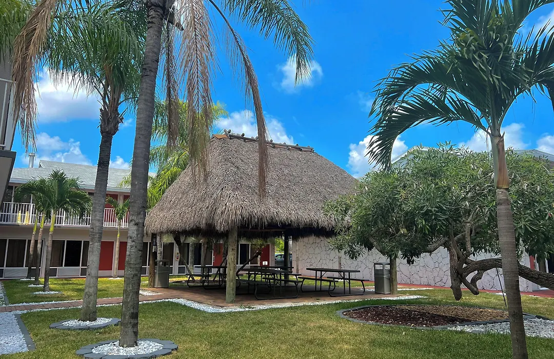 Garden Inn Homestead/Everglades/Gateway To Keys-1