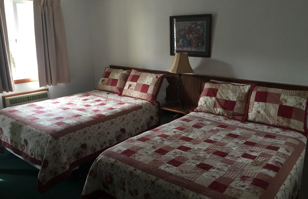 Green Valley Motor Lodge-1