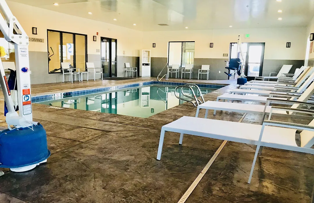 Fairfield By Marriott Inn & Suites Page-1