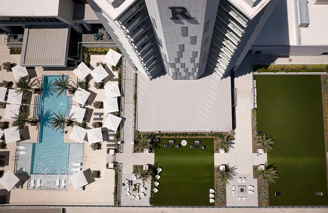 Renaissance Daytona Beach Oceanfront Hotel-1