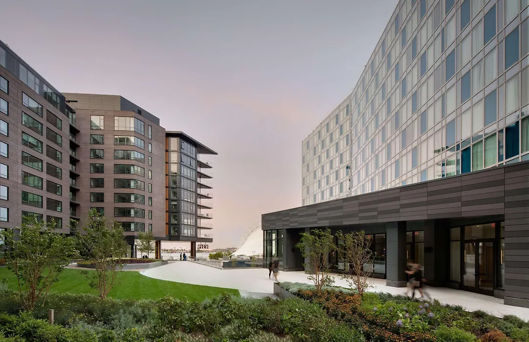 Hyatt Place Boston/Seaport District-1
