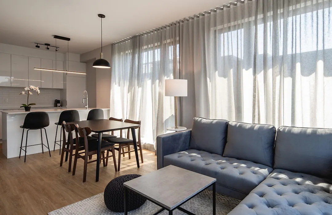 Griffintown Hotel-1