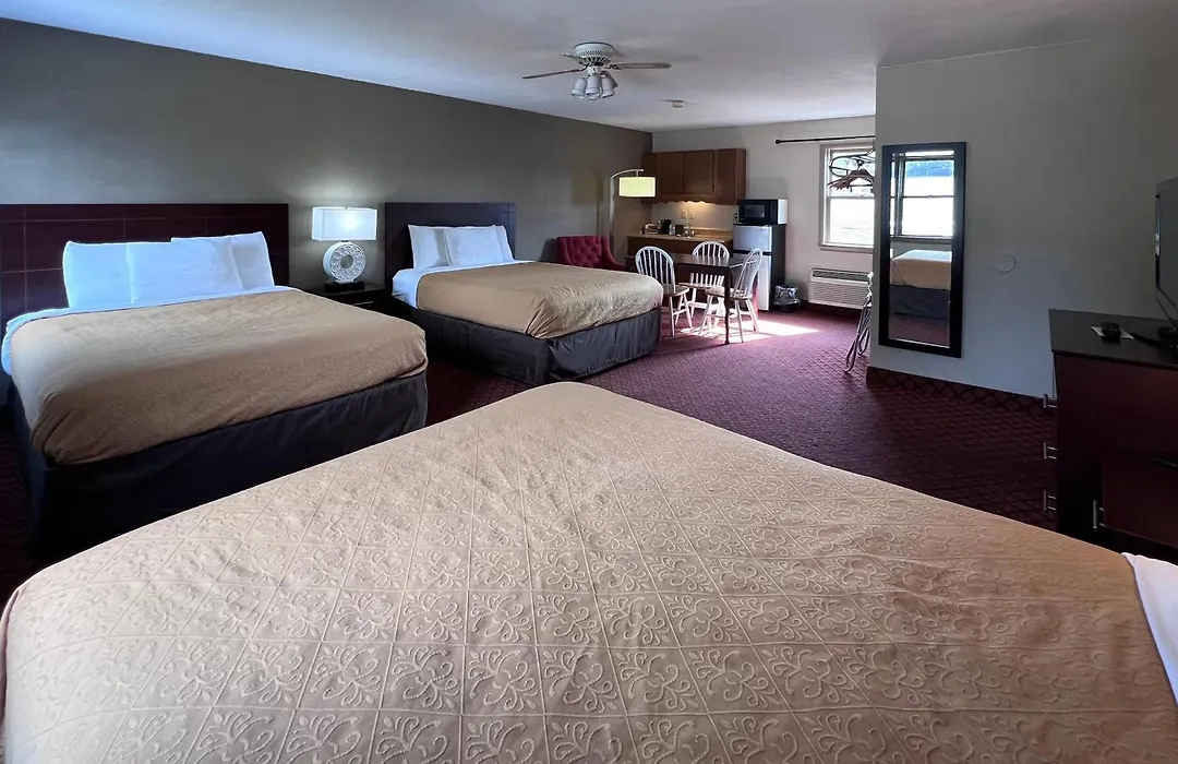 Rodeway Inn & Suites Hershey Chocolate Avenue-1