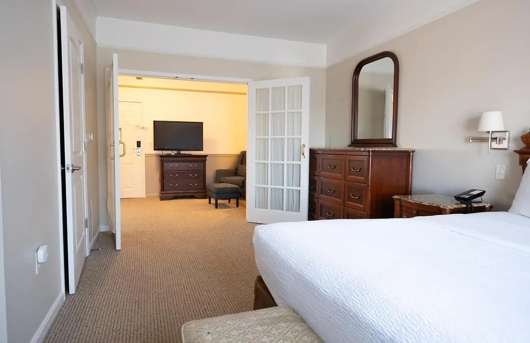 Senator Inn & Spa-1