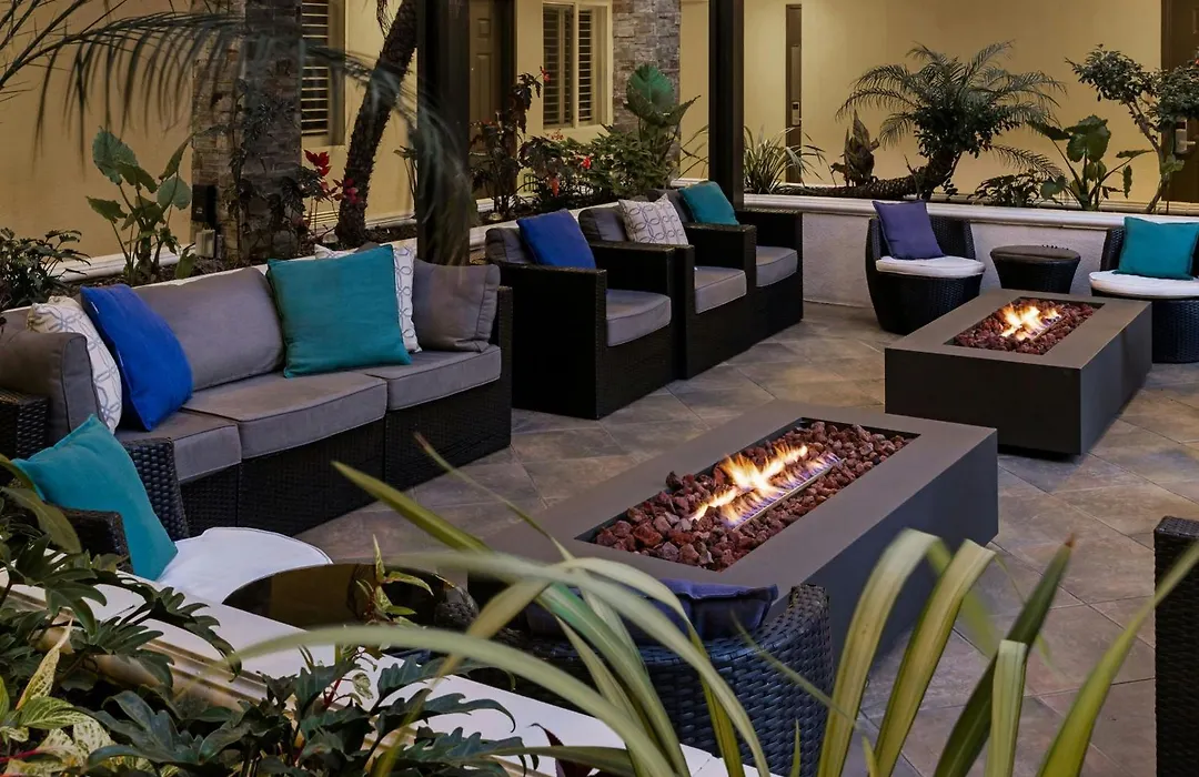 City Express By Marriott Manhattan Beach-1