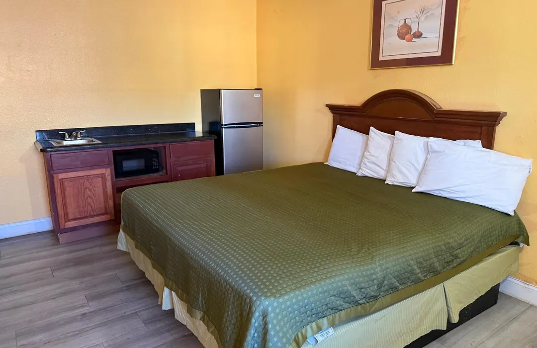 La Vista Inn-1
