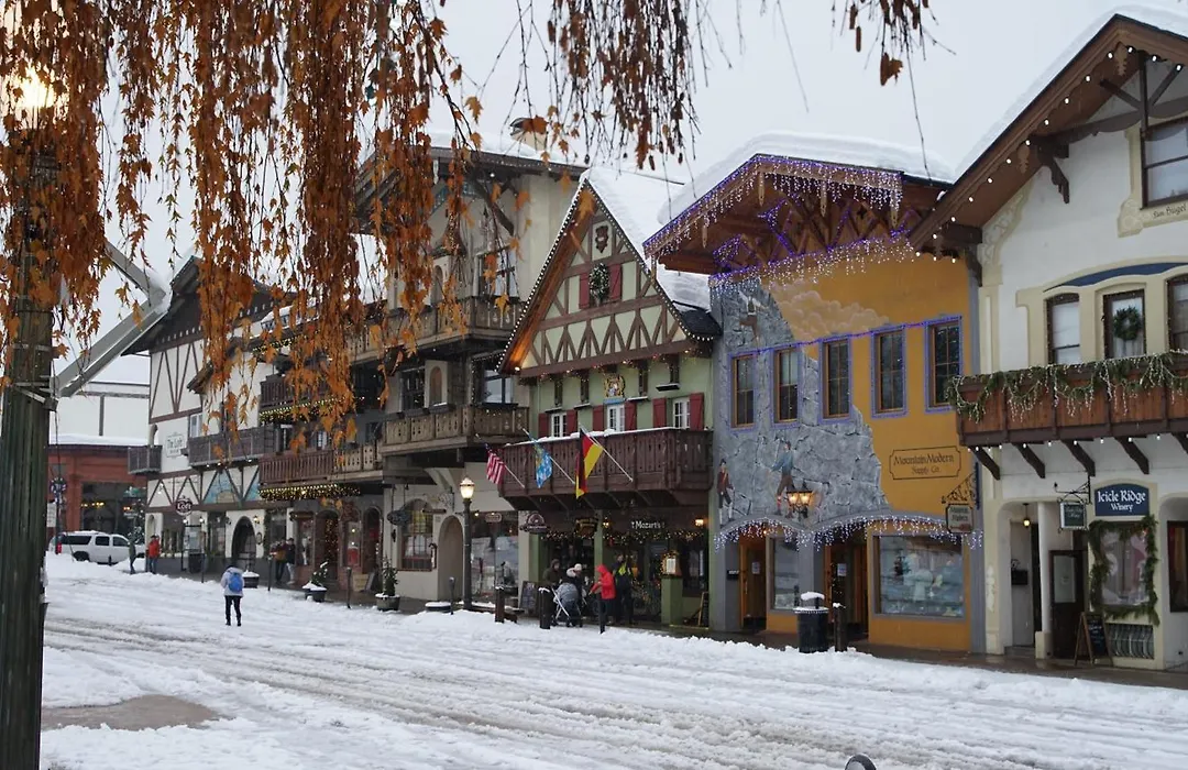 Icicle Village Resort-1