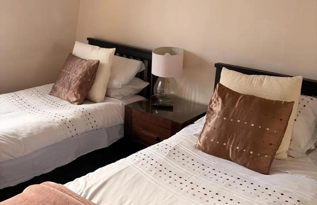The Avenue Guesthouse-1