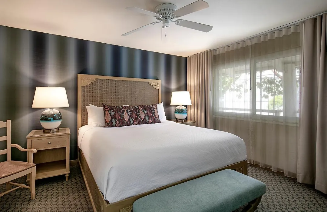 Spyglass Inn-1