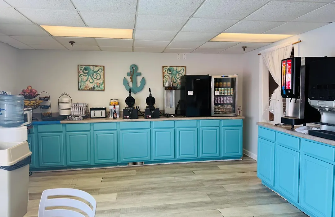 The Islander Inn-1