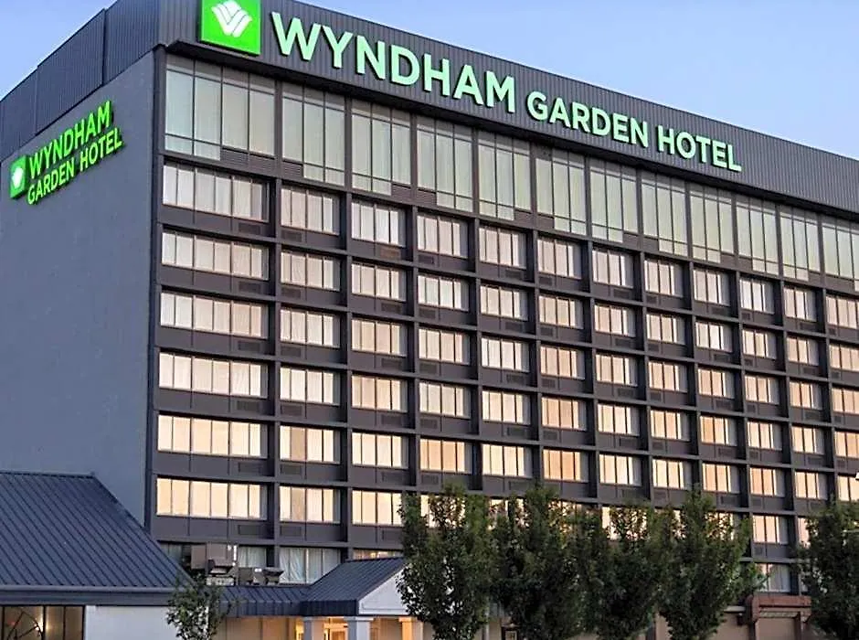 Wyndham Garden At Niagara Falls-1