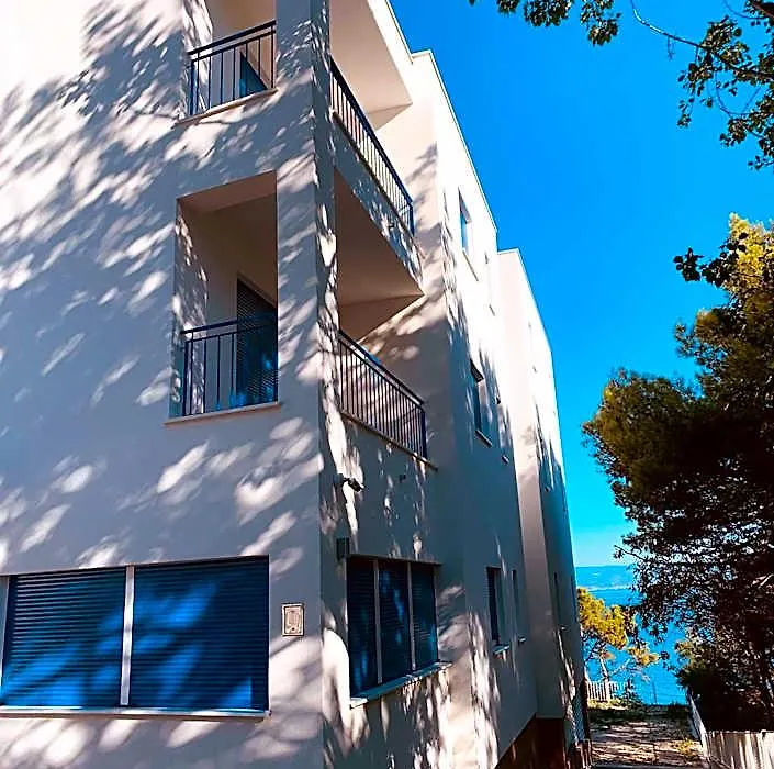 Hotel Elu Iris-1