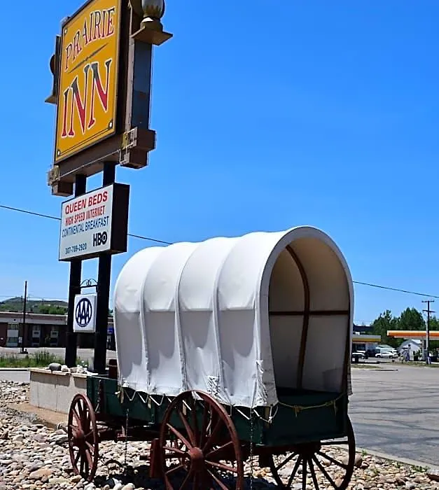 Prairie Inn-1