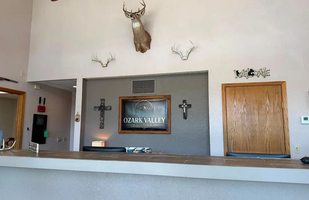 Ozark Valley Lodge-1