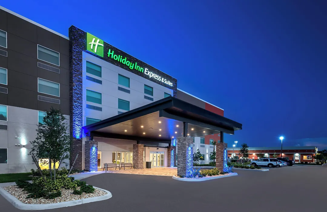 Holiday Inn Express & Suites - Punta Gorda By Ihg-1